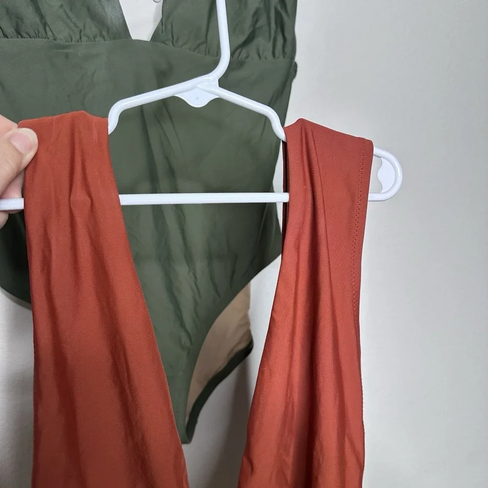 Lot‎ 2 JCrew sz 12 Plunge V-Neck One-Piece Swimsuit G9417 Orange Green Beach